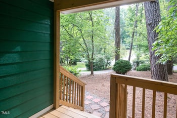 90 Oak Leaf Ln, Chapel Hill, NC 27516