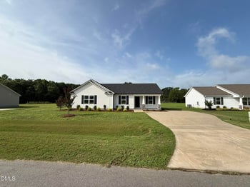 90 Pate Landing Dr, Selma, NC 27576