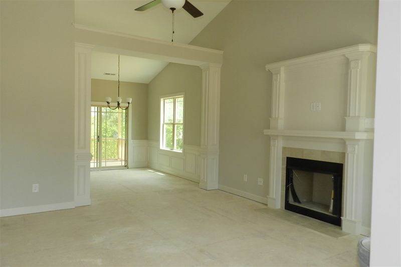 90 Pleasant View Ln, Benson, NC 27504