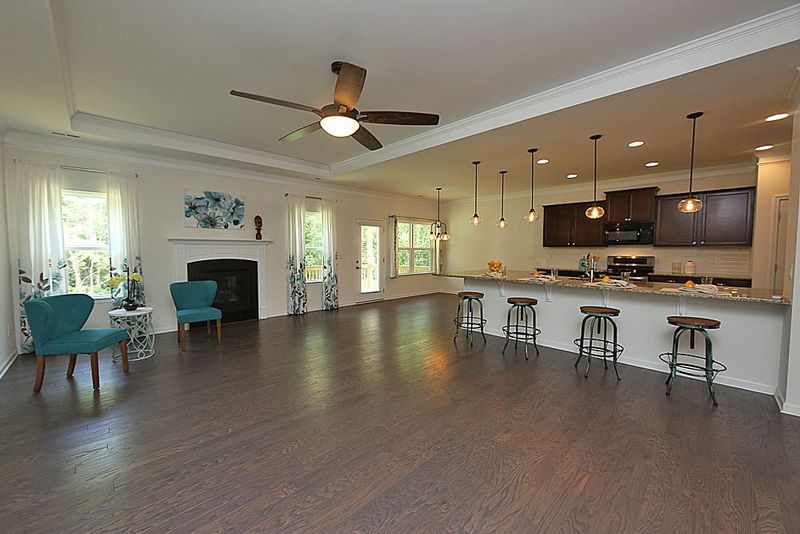 90 Post Oak Dr, Louisburg, NC 27549