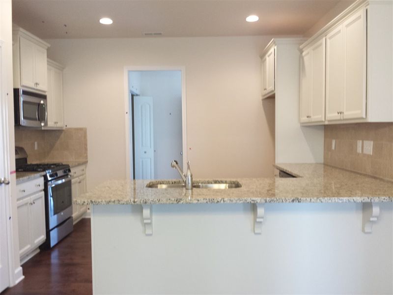 90 Radcliffe Ct #L10 LKC, Clayton, NC 27527