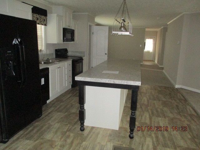 90 Rough Ln, Louisburg, NC 27549