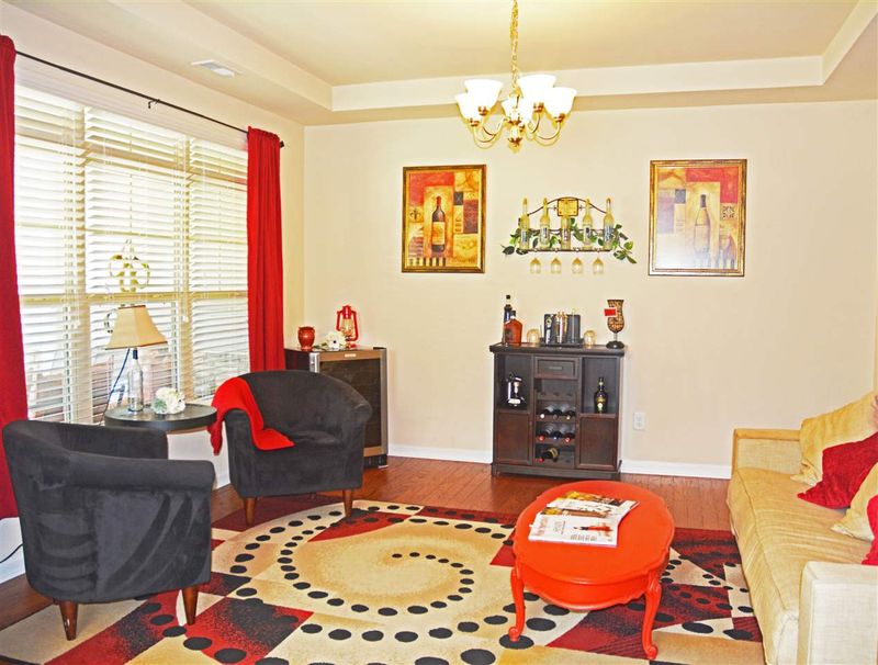 90 Salerno Dr, Clayton, NC 27527