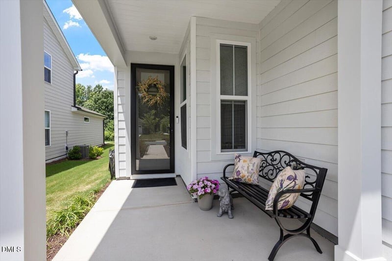 90 Shadowbrook Trl, Clayton, NC 27520