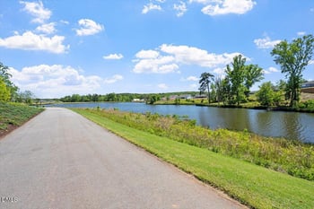 90 Shadowbrook Trl, Clayton, NC 27520