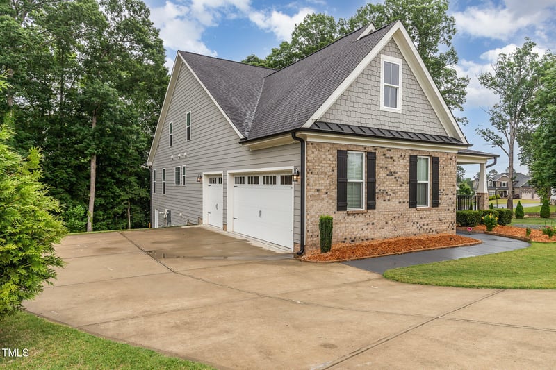 90 Starwood Dr, Garner, NC 27529