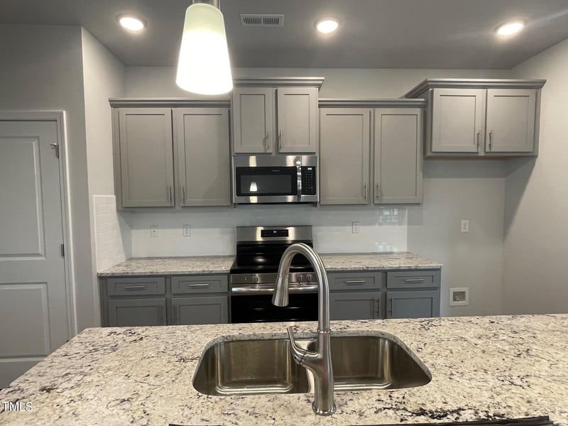 90 Watermelon Dr, Franklinton, NC 27525