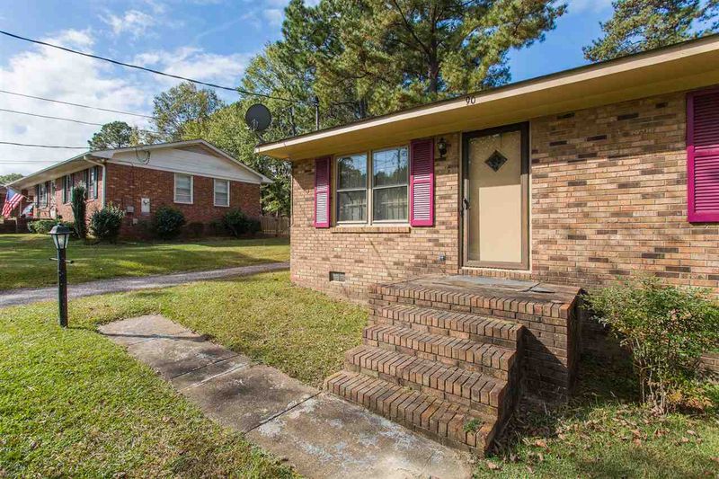 900 S 6th St, Lillington, NC 27546