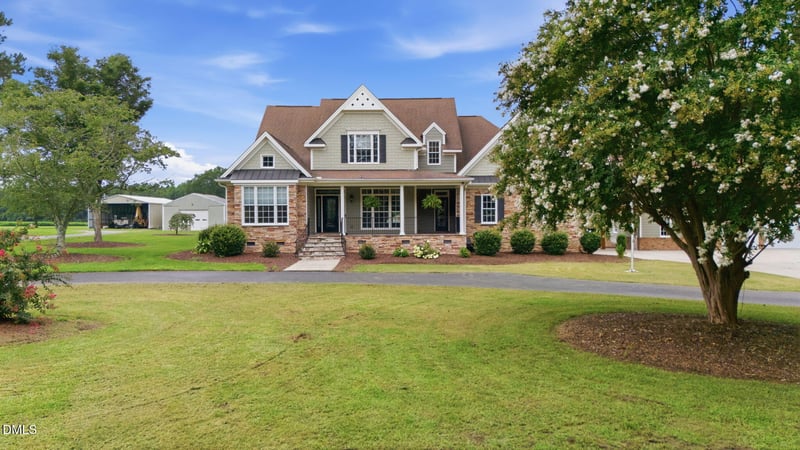 900 Arendell Ave, Zebulon, NC 27597