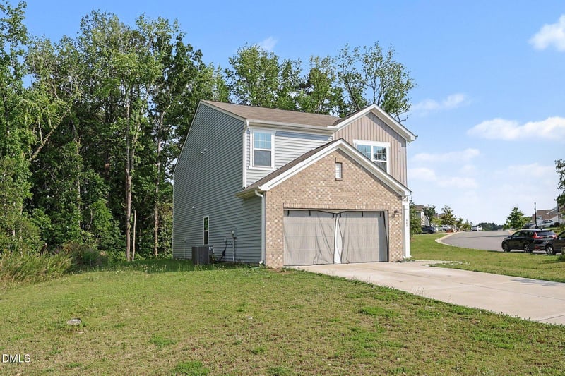 900 Berkeley Glen Rd, Zebulon, NC 27597