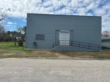 900 Douglas St S St, Wilson, NC 27893