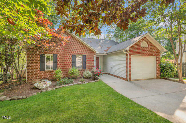 900 Finchurch Cir, Wake Forest, NC 27587