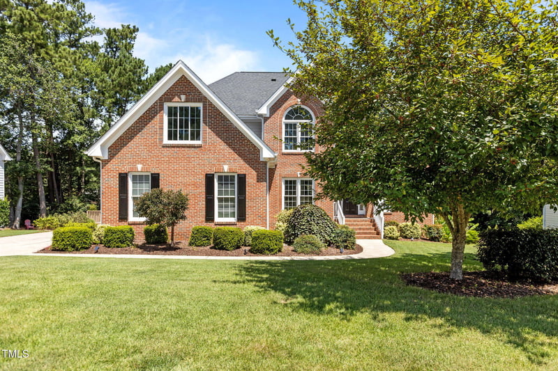 900 Haddon Hall Dr, Apex, NC 27502