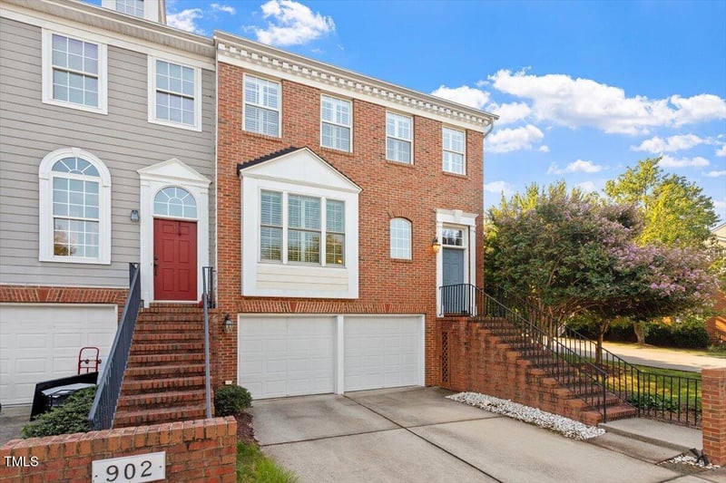 900 Kirkeenan Cir, Morrisville, NC 27560