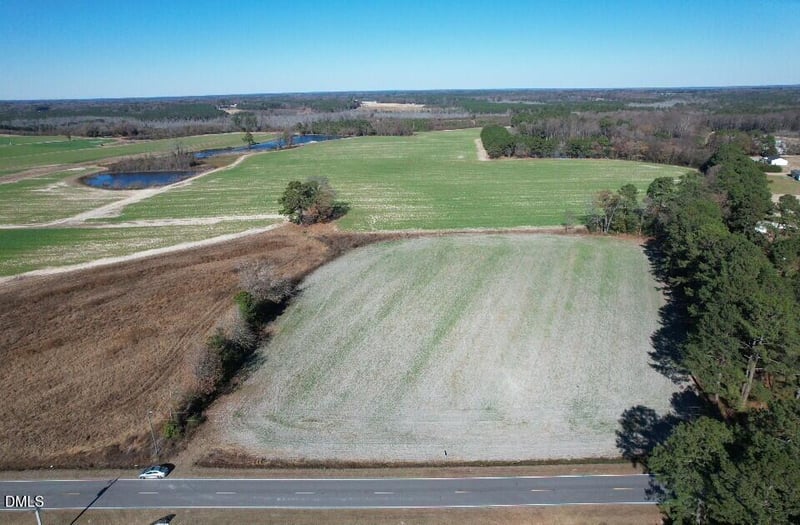 900 Marler Rd, Benson, NC 27504