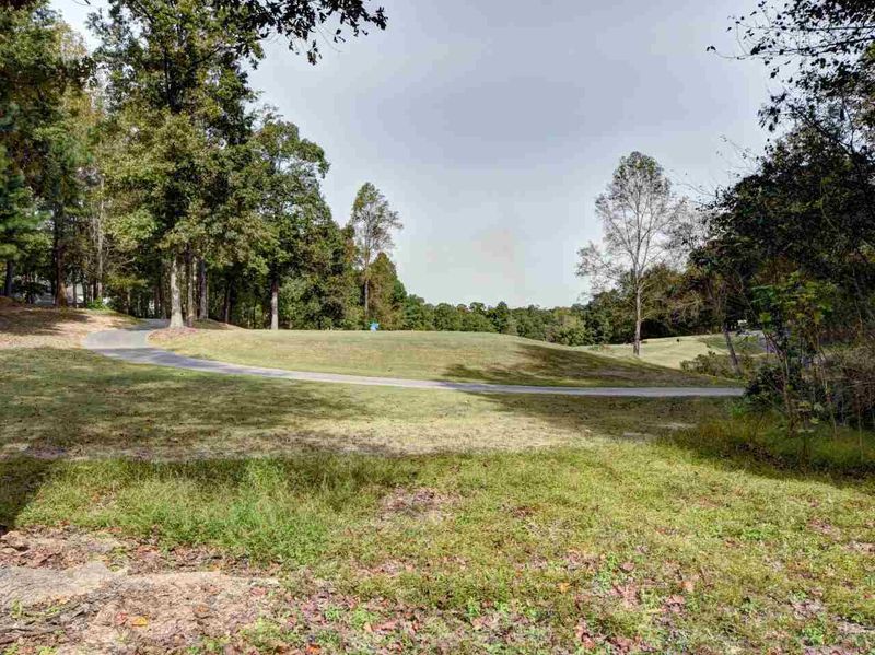 900 Neuse Ridge Dr, Clayton, NC 27527
