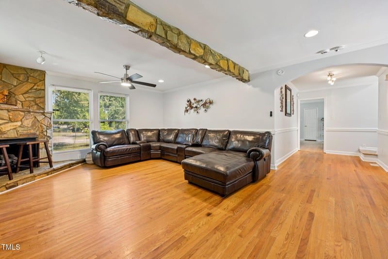 900 Newcombe Rd, Raleigh, NC 27610