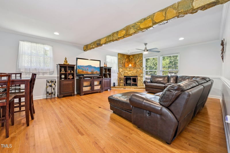 900 Newcombe Rd, Raleigh, NC 27610