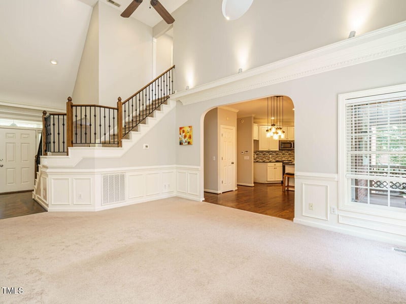 900 Old Baron Dr, Fuquay Varina, NC 27526