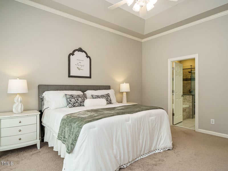 900 Old Baron Dr, Fuquay Varina, NC 27526