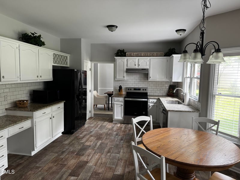 900 Reflection Ct, Raleigh, NC 27610