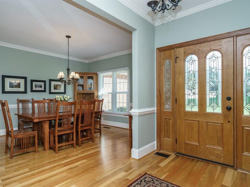 900 Rockfall Ct, Raleigh, NC 27614