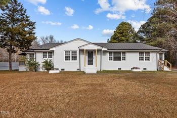 900 Roxboro Rd, Oxford, NC 27565