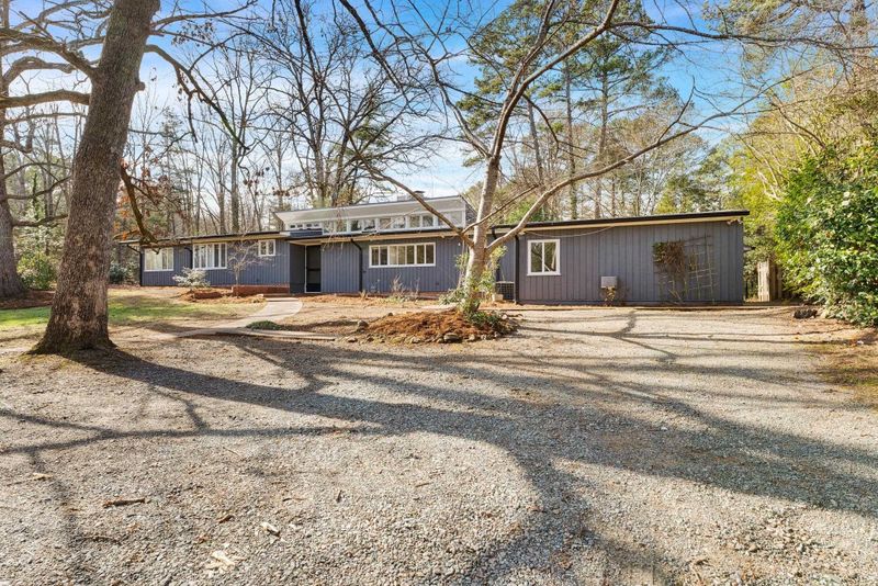 900 Stagecoach Rd, Chapel Hill, NC 27514