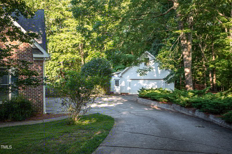 900 Stonecutter Ct, Raleigh, NC 27614