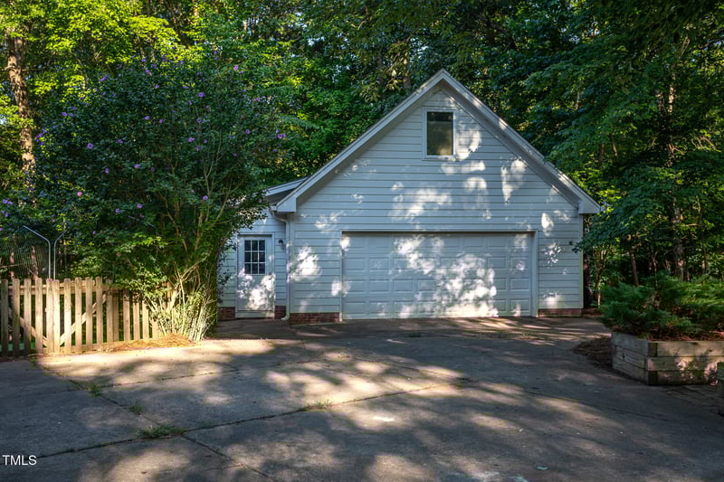 900 Stonecutter Ct, Raleigh, NC 27614