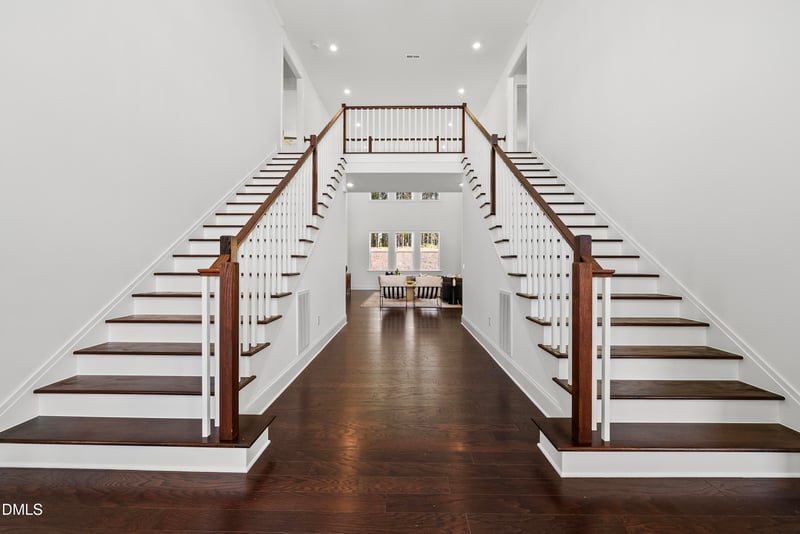 900 Timber Mist Ct, Cary, NC 27519