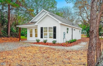 900 Woodrow St, Wilson, NC 27893
