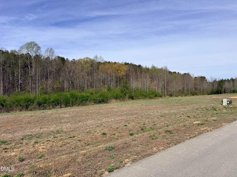 9000 Fox Trot Cir, Middlesex, NC 27557