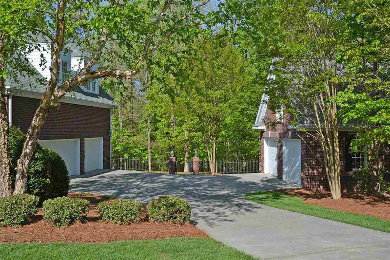 9001 Coolbreeze Ct, Wake Forest, NC 27587
