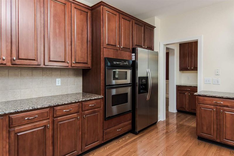 9001 Winged Thistle Ct, Raleigh, NC 27617