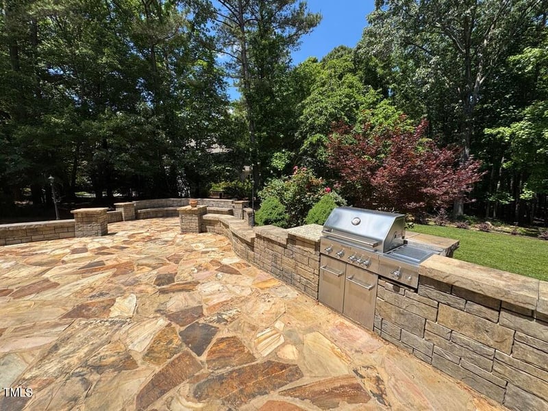 90021 Hoey , Chapel Hill, NC 27517