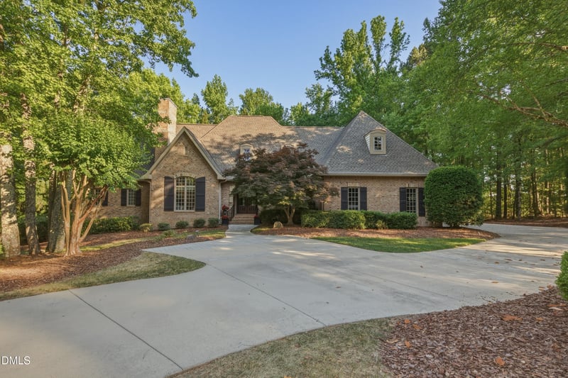 90028 Hoey , Chapel Hill, NC 27517