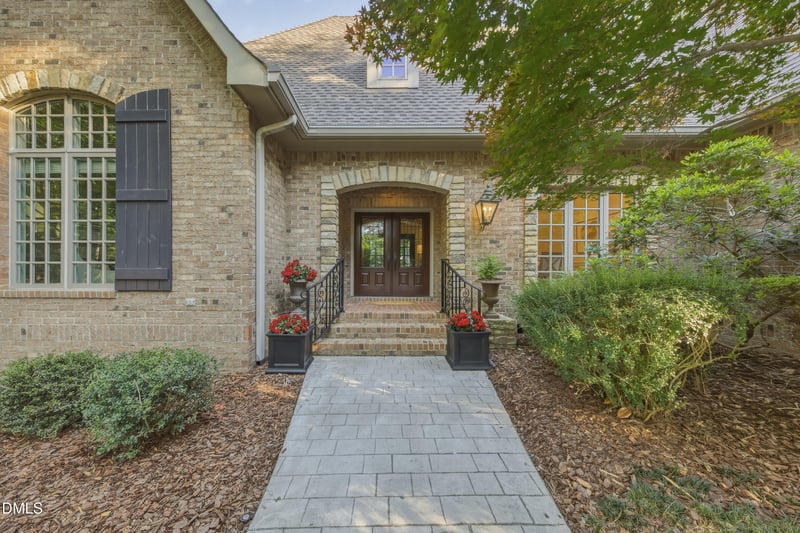 90028 Hoey , Chapel Hill, NC 27517