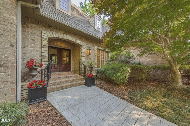 90028 Hoey , Chapel Hill, NC 27517