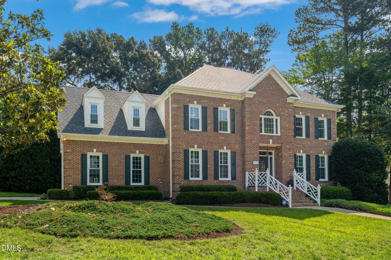 9004 Armitage Ct, Raleigh, NC 27615