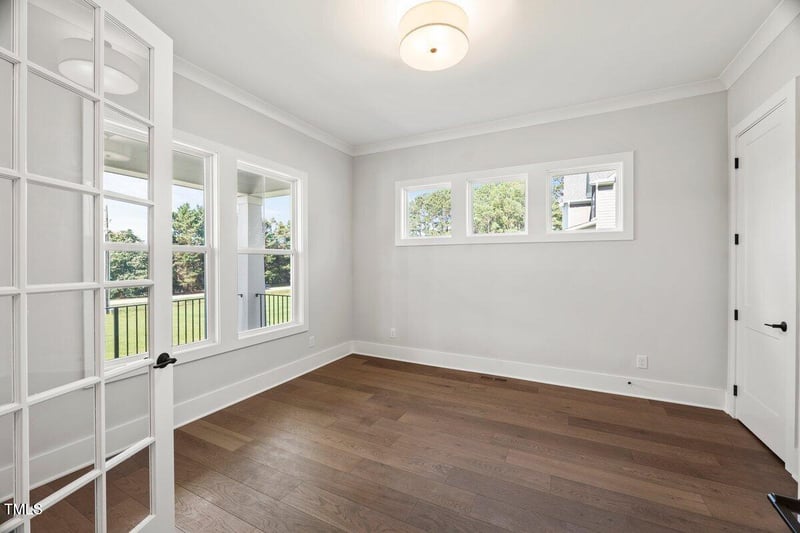 9004 Penny Rd, Raleigh, NC 27606