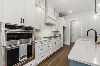 9004 Penny Rd, Raleigh, NC 27606