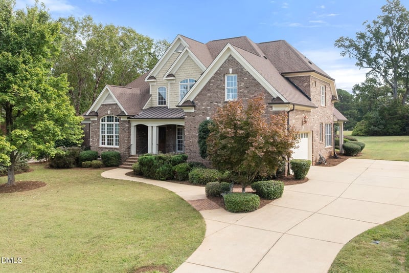 9008 Chelsea Dr, Raleigh, NC 27603