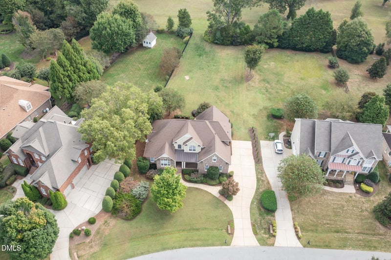 9008 Chelsea Dr, Raleigh, NC 27603