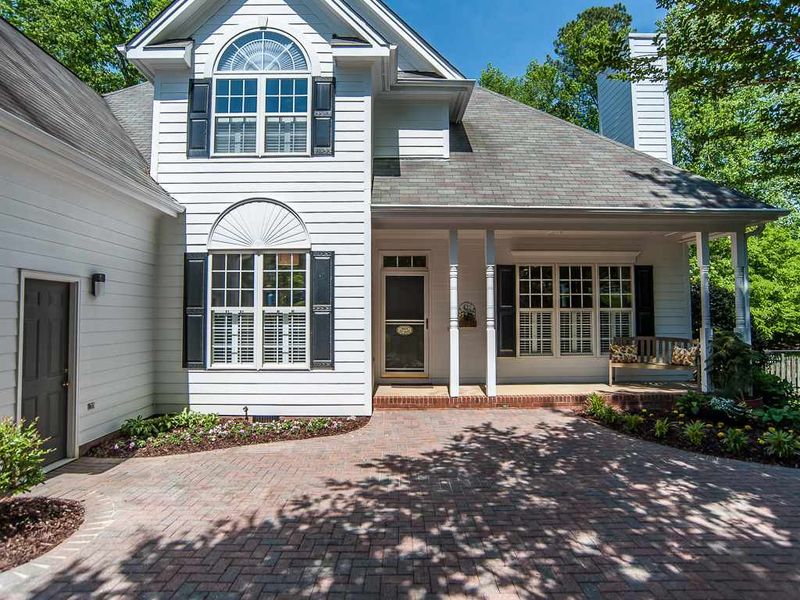 9008 Oak Branch Dr, Apex, NC 27539