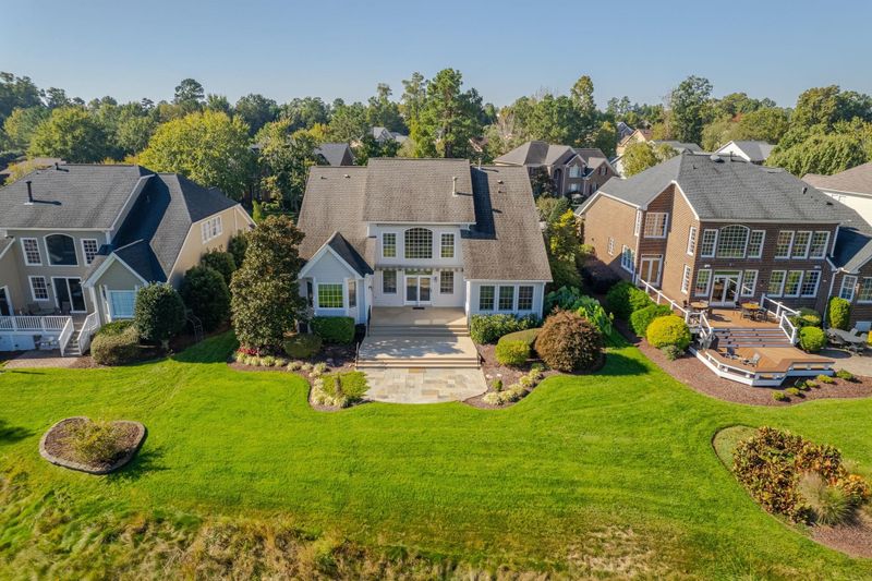 9008 Winged Thistle Ct, Raleigh, NC 27617
