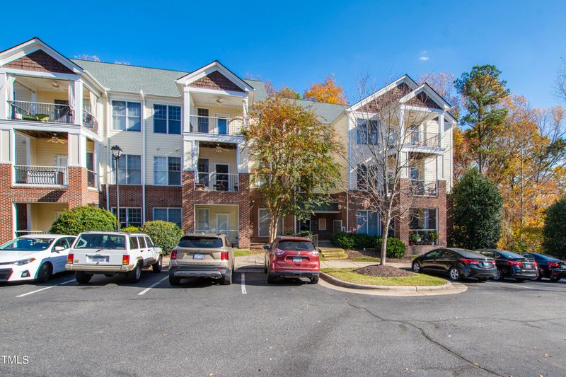 901 Canenaugh Dr #203, Raleigh, NC 27604