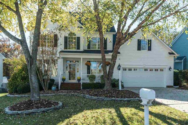901 Clatter Ave, Wake Forest, NC 27587