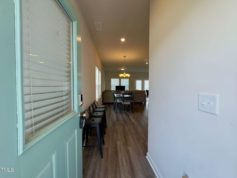 901 Clearhaven Ln, Fuquay Varina, NC 27526
