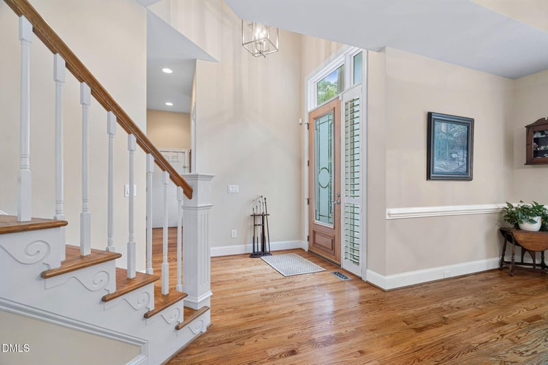 901 Crabtree Crossing Pw, Morrisville, NC 27560